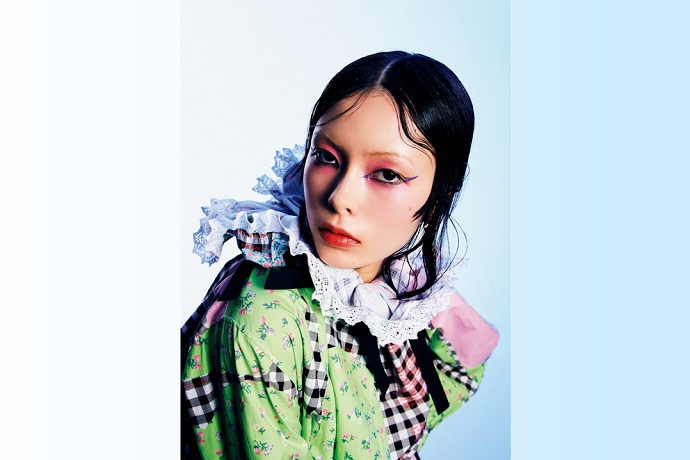 豊田健治が「装苑」11月号でニックス阿美沙さんをモデルに3つのアイメイクをご提案