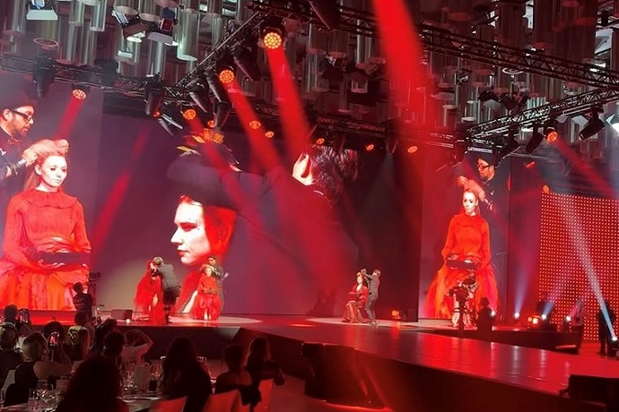 計良宏文がICD 100周年記念ドイツハンブルク世界大会でガラショーに出演しました