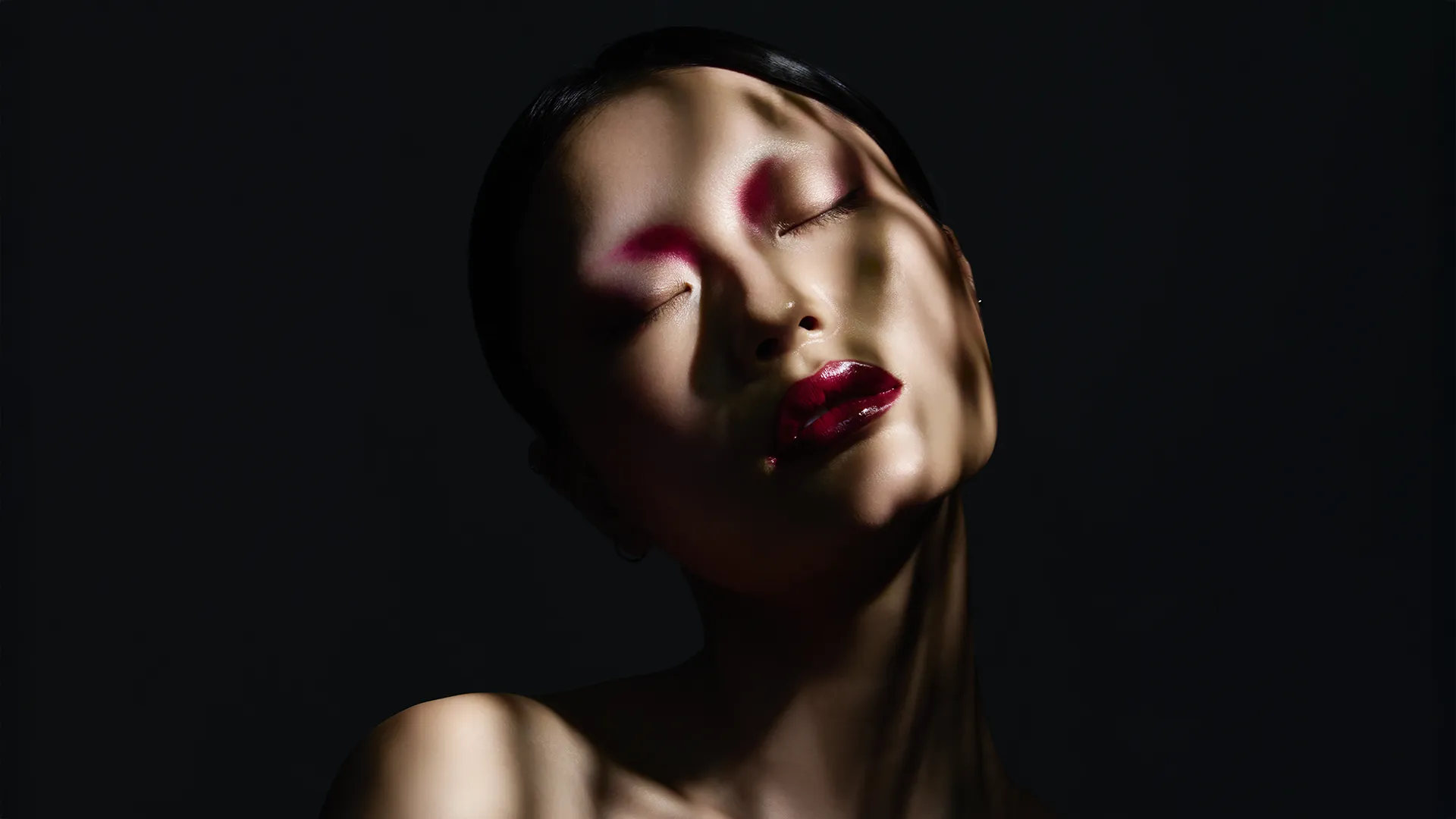 ECHOES OF TIMELESS GRACE