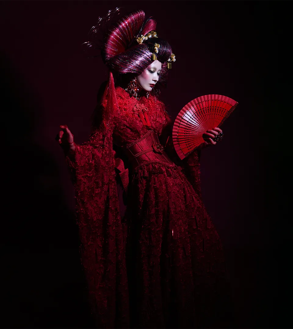 CRIMSON-GLOSS GEISHA "BENITSUYA"