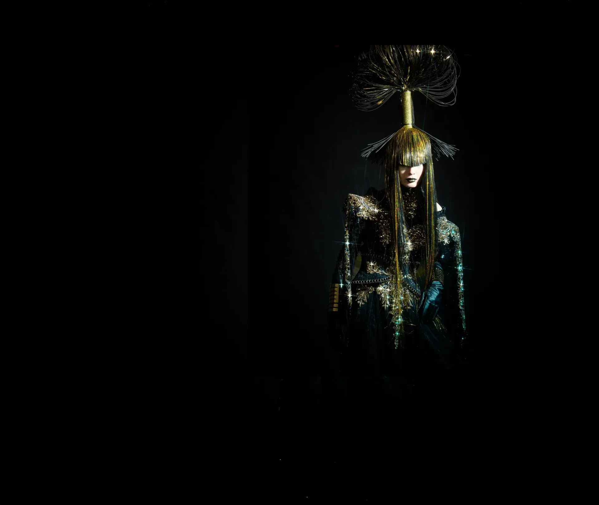 SAMURAI OF BLACK STEEL AND GOLD