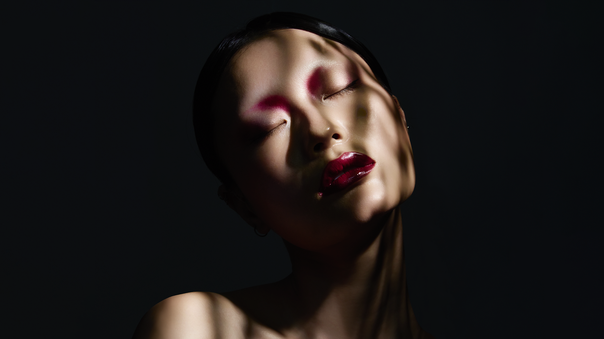 ECHOES OF TIMELESS GRACE