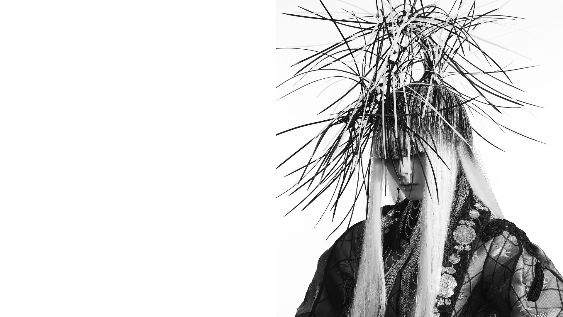 THE BLACK ONMYOJI CLAD IN SHIKIGAMI