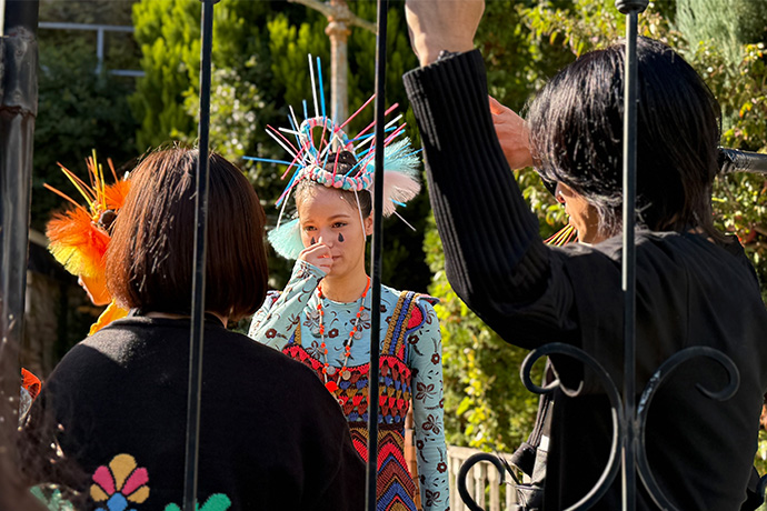 原田忠が子どもたちへ技術を伝授